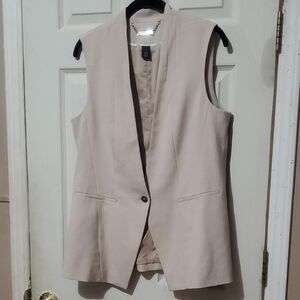 Elegant Beige Sleeveless Vest for Women